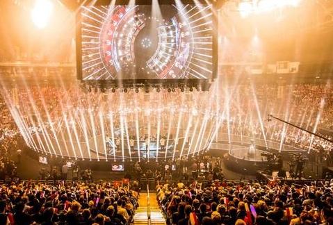 双方比分紧 双方比分紧