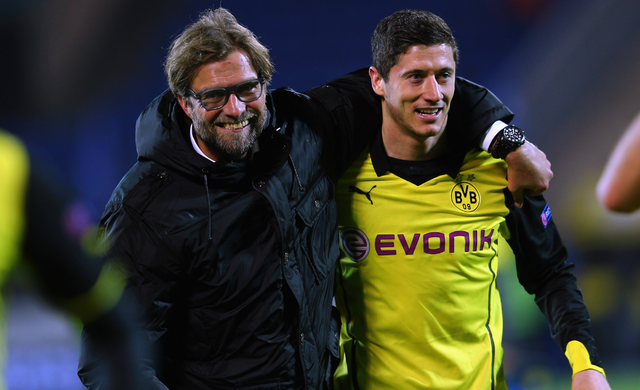 的年轻化趋 的年轻化趋