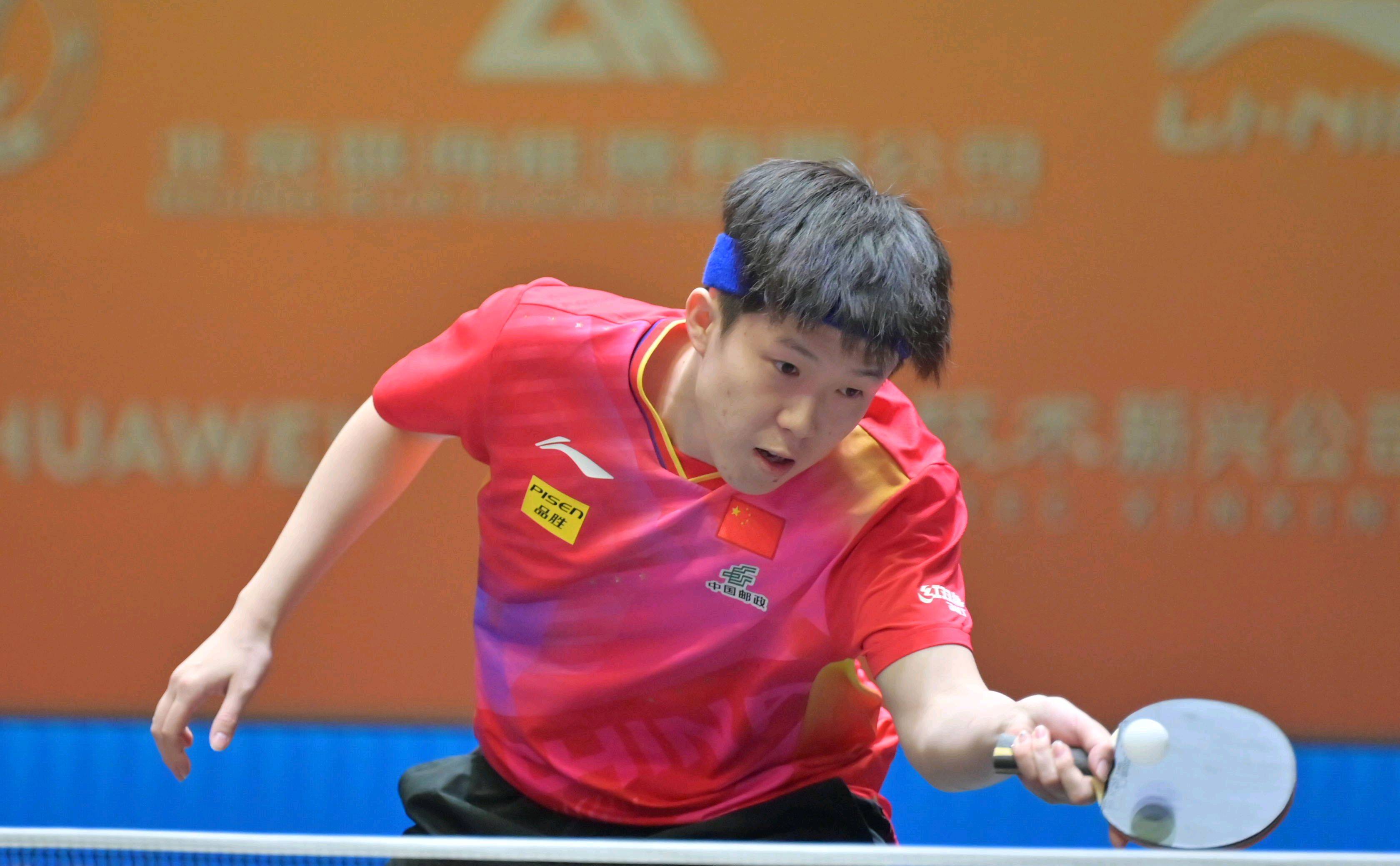 具有较强的 具有较强的