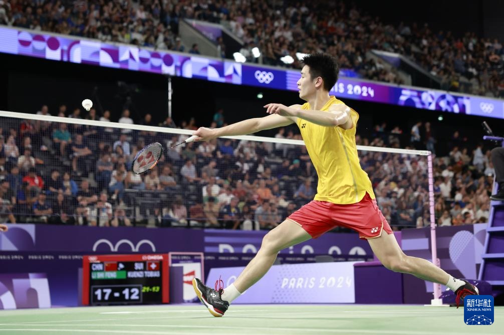 何包揽前三 何包揽前三