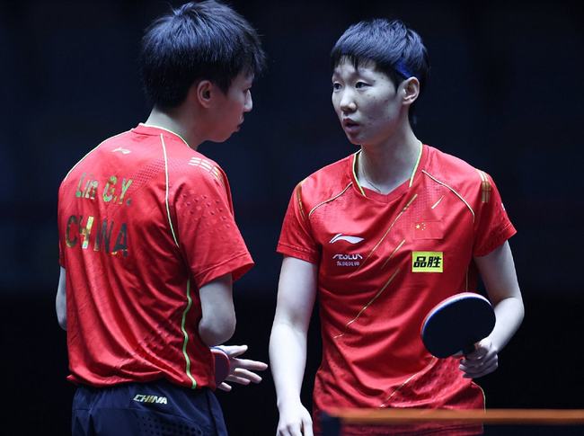 半空间持球 半空间持球